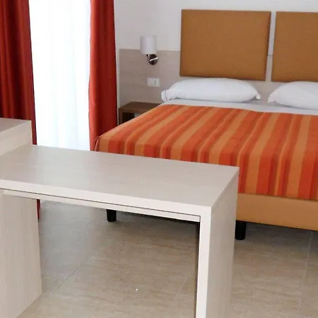 Semesteranläggning (resort) Club Village & Romea 3*