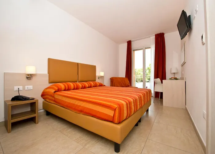 Club Village & Romea Resort 3*