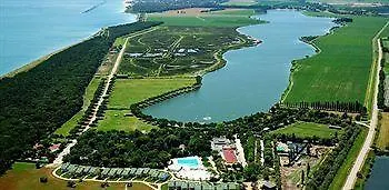 Club Village & Romea Resort