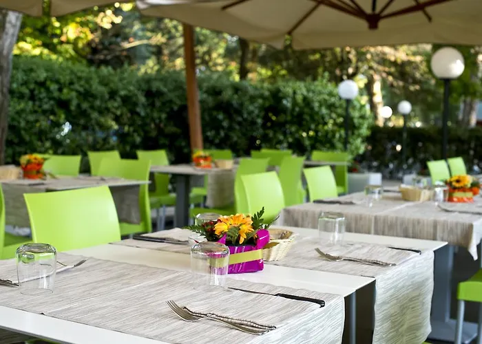 Club Village & Romea Resort 3*