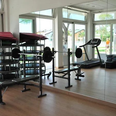 منتجع Club Village & Romea ليدو دي فولانو