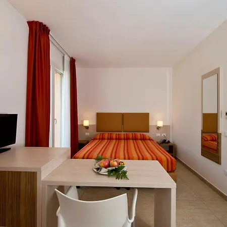 Resort Club Village&hotel Romea 3*