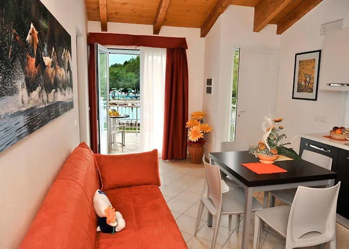 Club Village & Romea Resort 3*